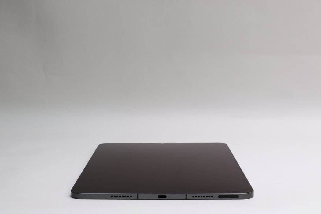 11" Apple iPad Pro M1, 3rd Gen, 256GB, Unlocked, Space Gray, MHMV3LL/A