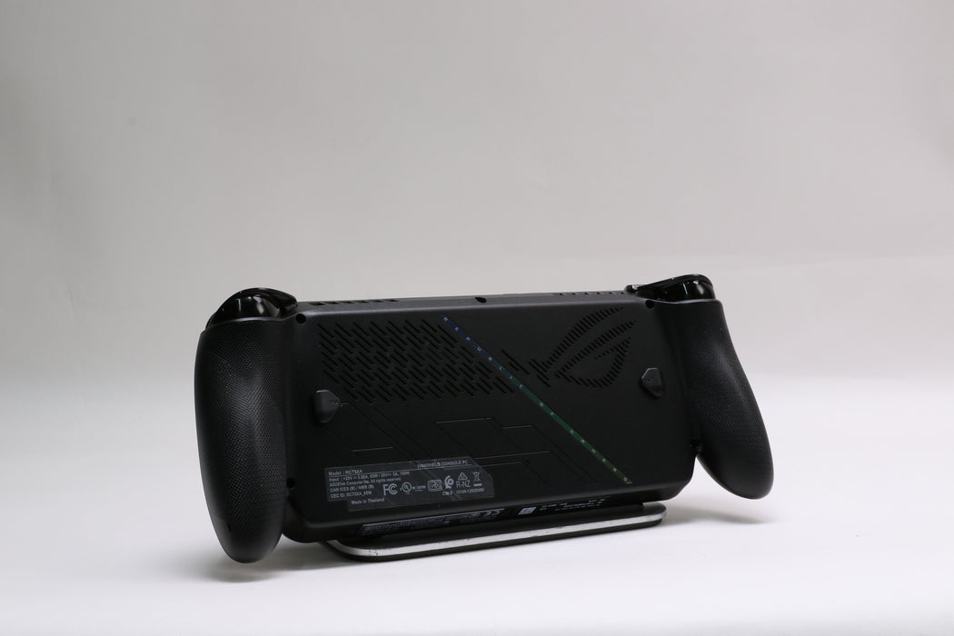 8" ASUS ROG Xbox Ally X RC73XA, Ryzen AI Z2 Extreme, 24GB, 1TB SSD, Touchscreen