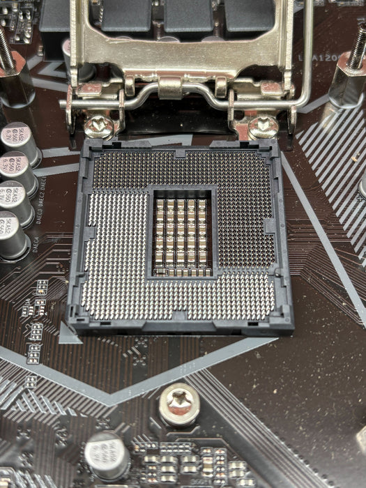 Gigabyte B560 HD3 LGA 1200 ATX Motherboard w/ Deep Cool Cooler, I/O Shield!