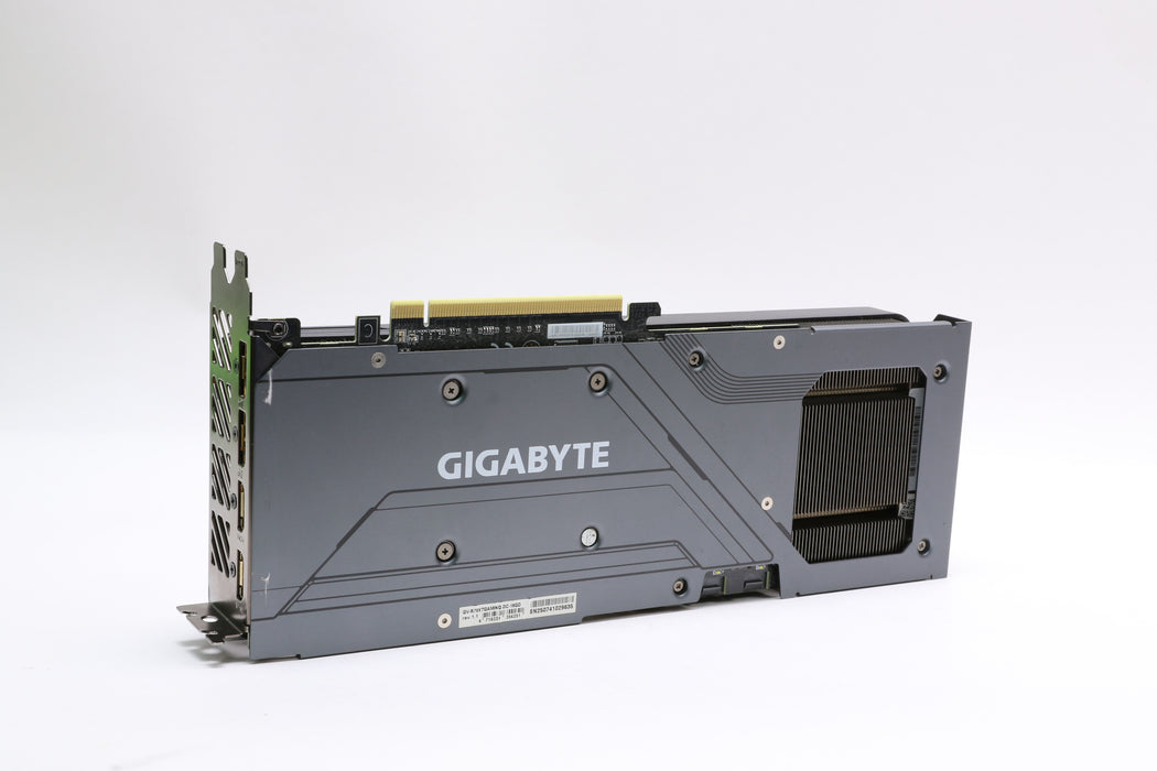GIGABYTE Radeon RX 7600 XT Gaming OC 16GB GDDR6 — photo 2 of 7