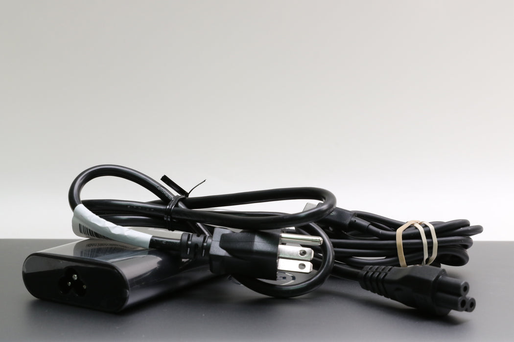 15" WUXGA Dell Precision 5550, i7-10750H, 32GB, 1TB, Quadro T1000, 100% Battery!