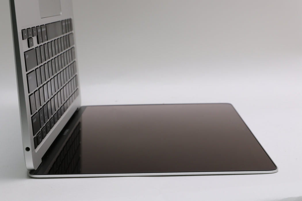 13" QHD+ 2020, MacBook Air, MVH22LL/A, i5-1030NG7 1.10GHz, 8GB, 512GB SSD