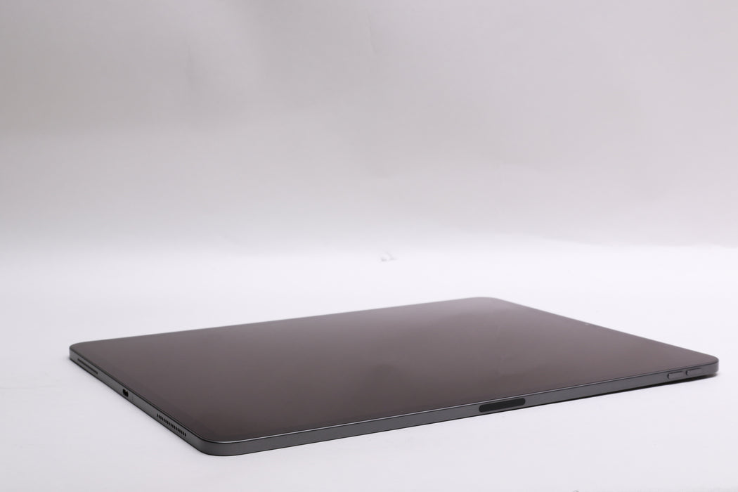 12.9" Apple iPad Pro 4th Gen, 512GB, Wi-Fi Only, Space Gray, MXAV2ZP/A — photo 10 of 13