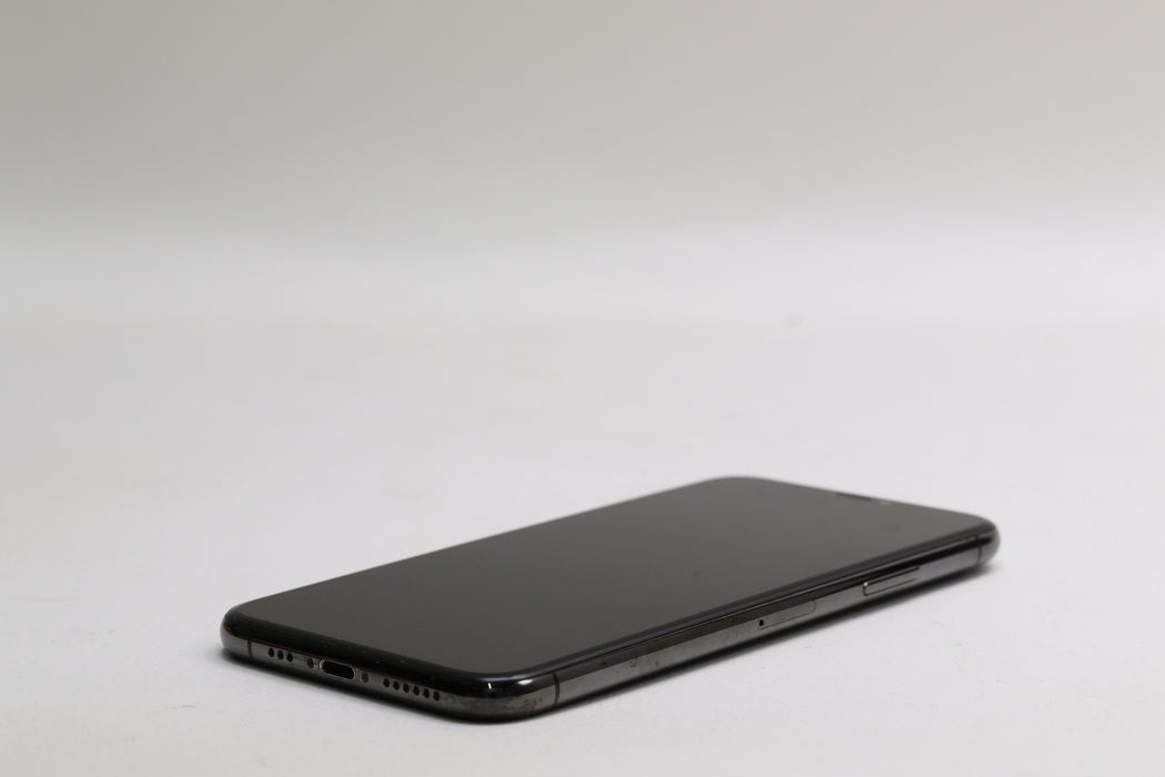iPhone XS, 256GB, Unlocked, Space Gray, MTAL2LL/A