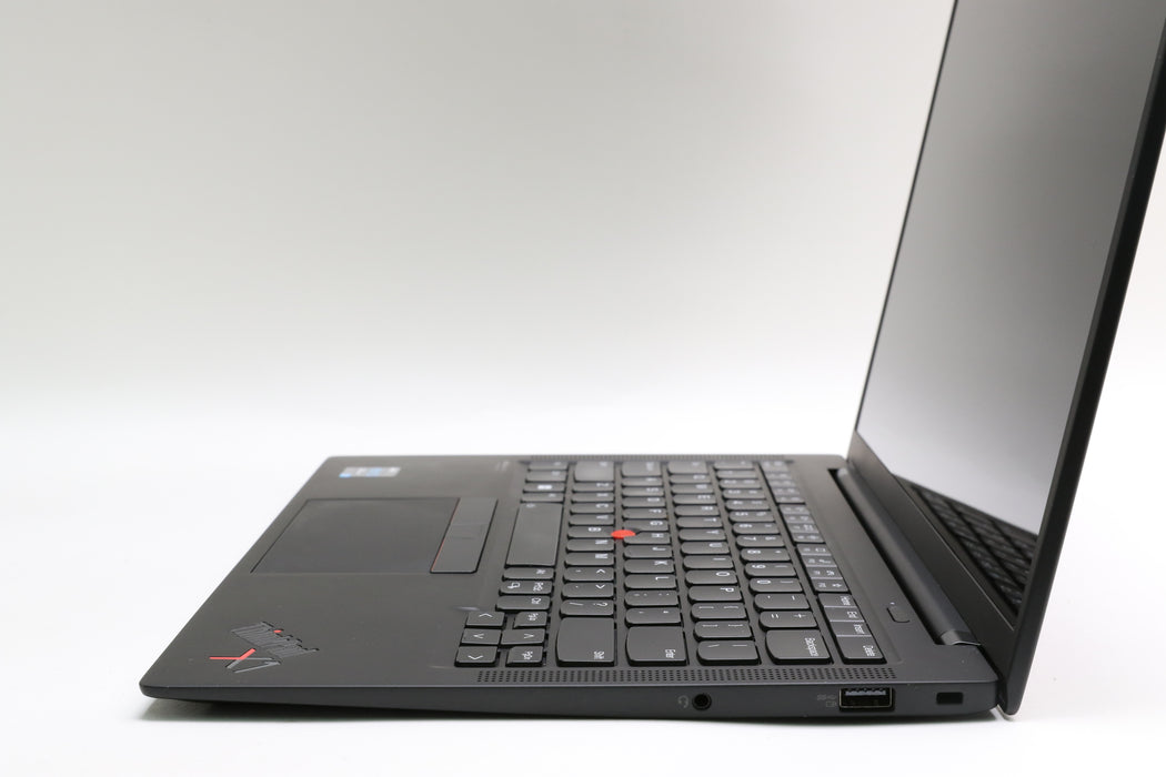14" UHD+ Lenovo Thinkpad X1 Carbon Gen 9, i7-1185G7, 32GB, 512GB SSD