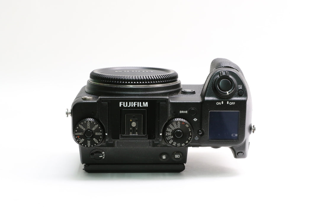 Fujifilm GFX 50S Camera w/ Fujifilm EVF-GFX1 Viewfinder, 2x OEM Batteries!