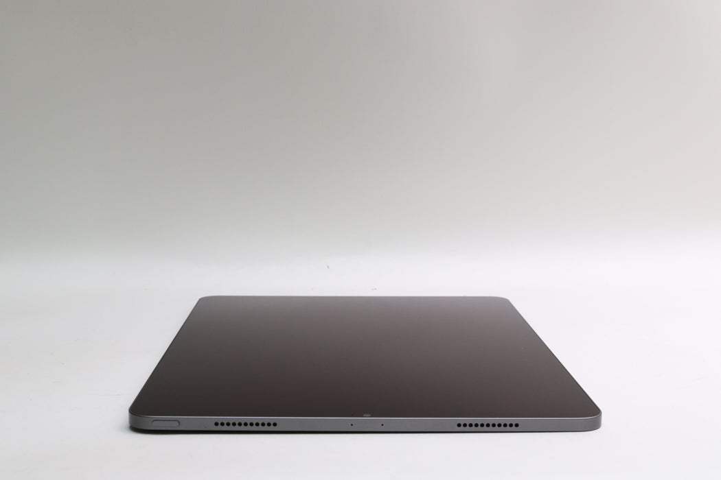 iPad Pro 12.9" M1, 5th Gen, 512GB, Wi-Fi Only, Space Gray, MHNK3LL/A w/ Magic Keyboard, 2nd Gen Apple Pencil
