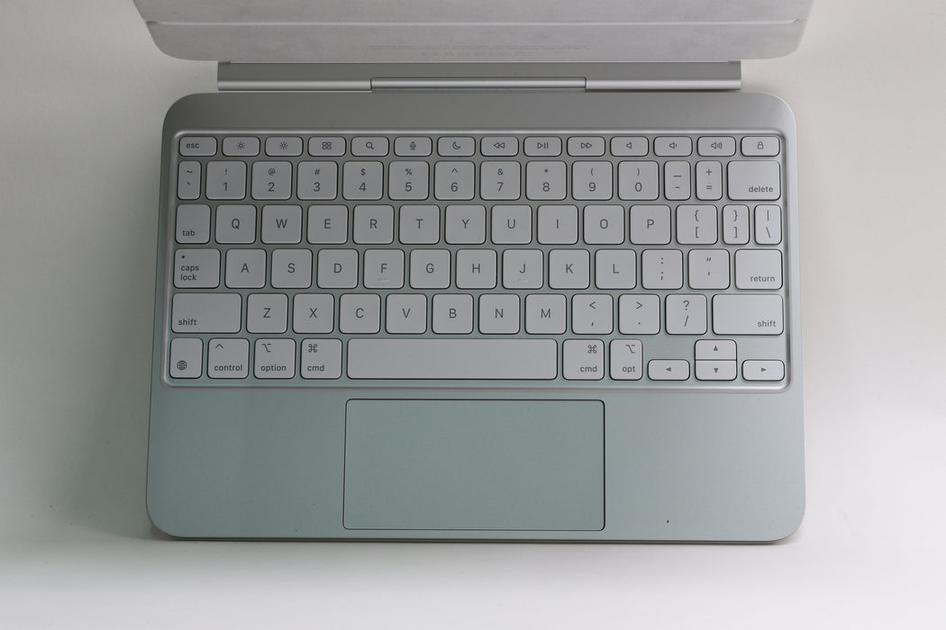 Apple Magic Keyboard for iPad Pro 11" M4 & M5, MWR03LL/A — photo 2 of 4
