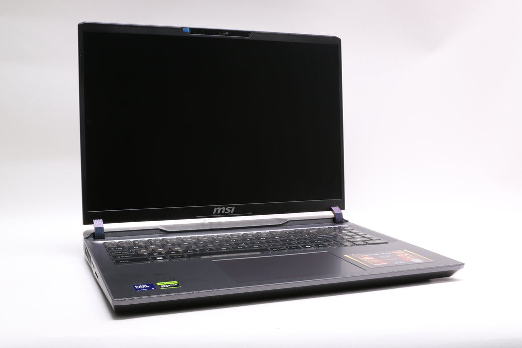 16" MSI Vector 16 Hx Ai A2XWIG, Ultra 9 275HX, 32GB, 2TB SSD (2x1TB), RTX 5080!