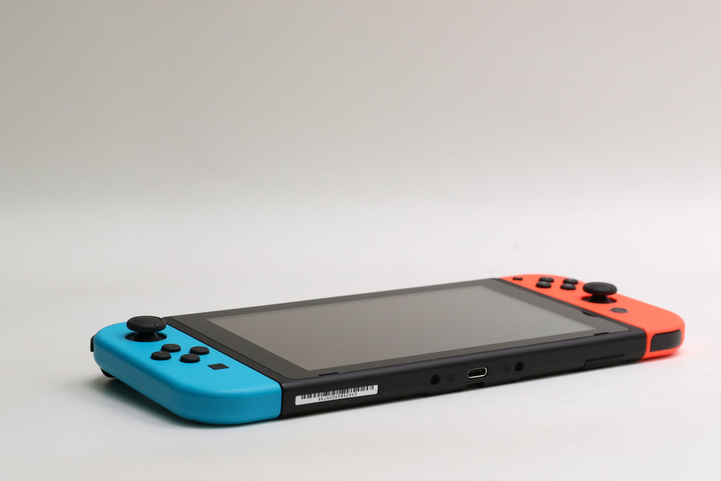 Nintendo Switch Console w/ Joy-Cons, Dock, Box, Cables!