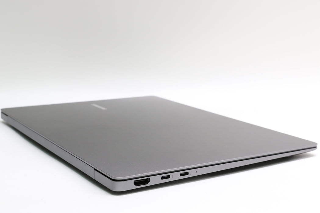 14" Samsung Galaxy Book5 Pro, Ultra 7 256V, 16GB, 512GB, 120Hz OLED Touchscreen!