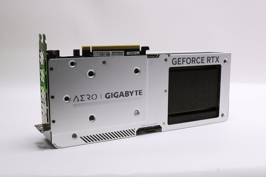 GIGABYTE GeForce RTX 4070 AERO OC 12GB GDDR6X