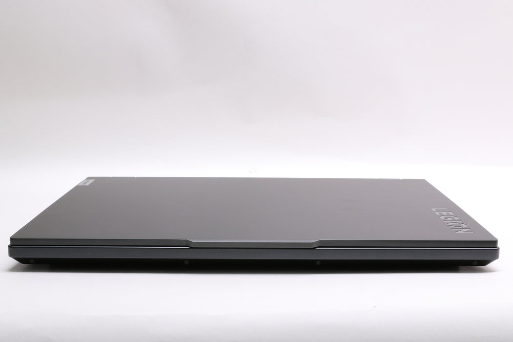 16" Lenovo Legion Pro 5 16irx9, i9-14900HX, 32GB, 2TB SSD (2x1TB), RTX 4070!