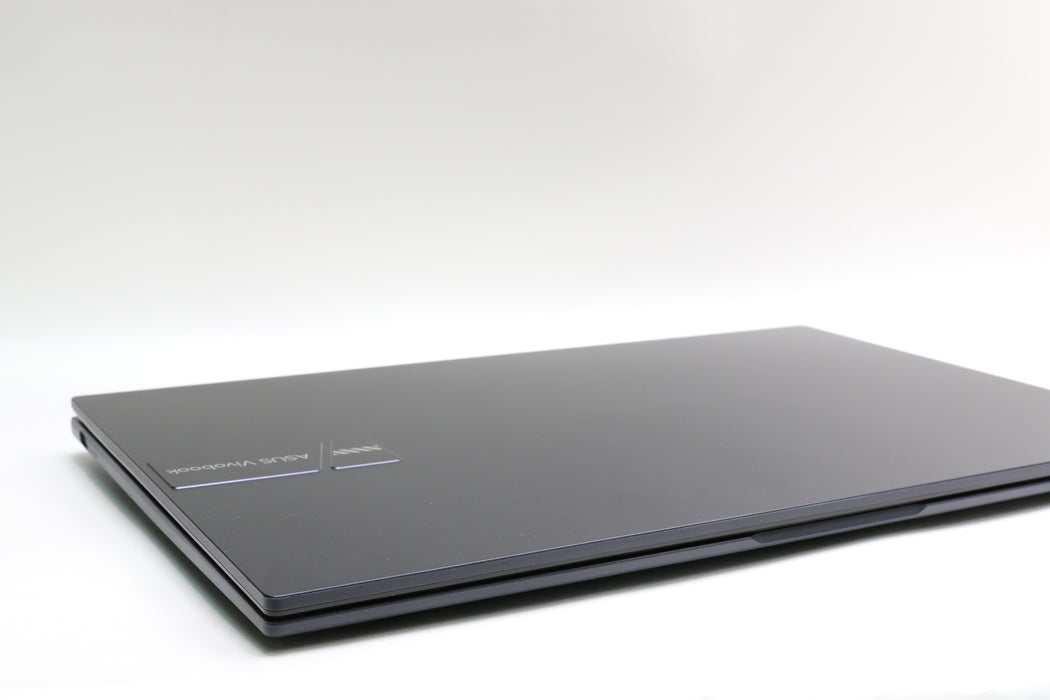 17" Asus Vivobook 17 X1704za, 12th Gen i5-1235U, 8GB, 512GB SSD