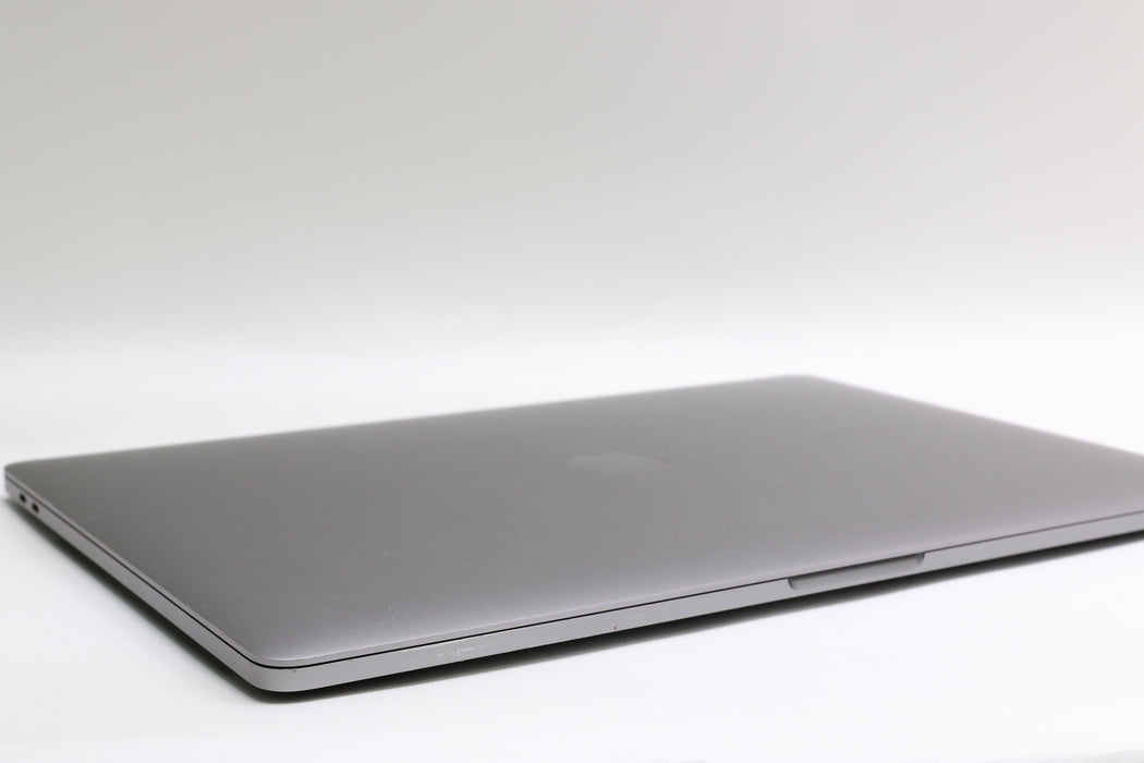 15" 2018, MacBook Pro, BTO, i9-8950HK 2.90GHz, 32GB, 512GB SSD, 560X GPU
