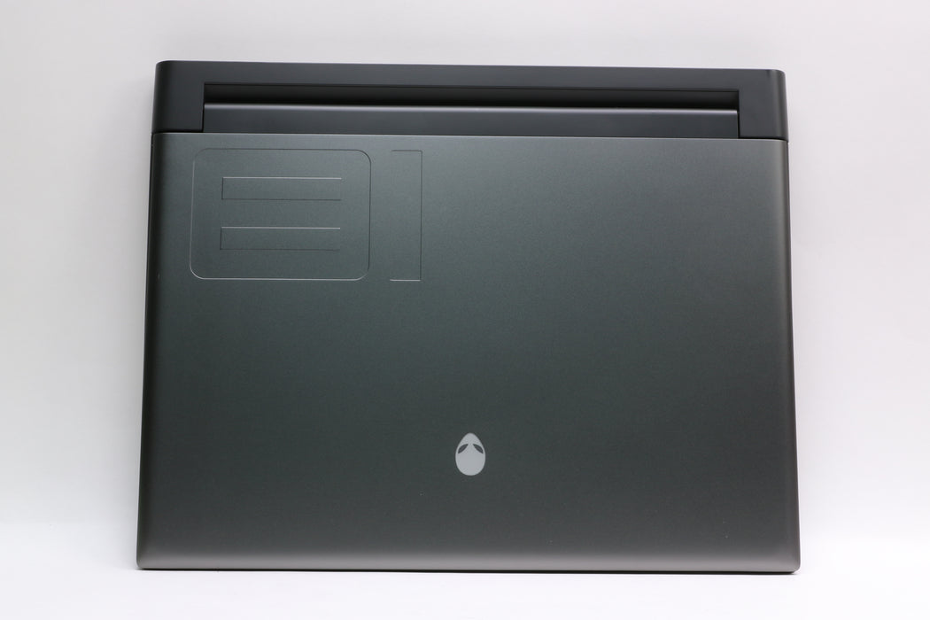 18" QHD+ Alienware m18 R2, i9-14900HX, 32GB, 1TB SSD, RTX 4070, 100% Battery! — photo 4 of 13