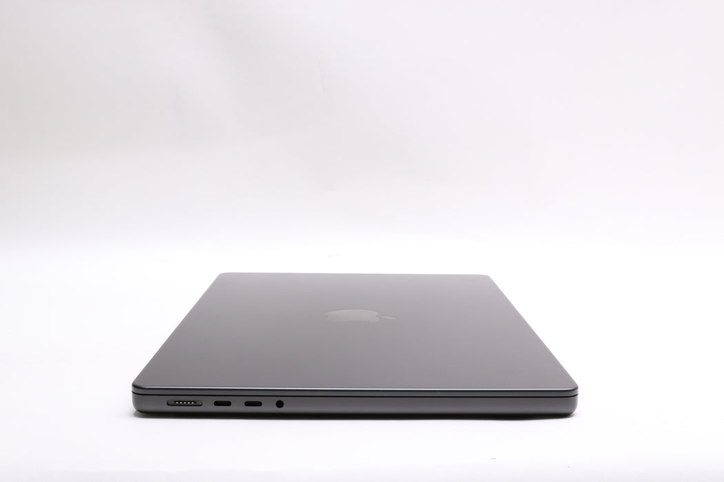 14" 2024, MacBook Pro, MW2U3LL/A, Apple M4, 16GB, 512GB SSD, 10C, 100% Battery!