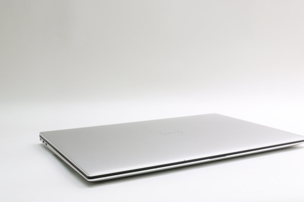 15.6" UHD+ Dell XPS 15 9500, i7-10750H, 32GB, 2TB, GTX 1650 Ti, 100% Batt!