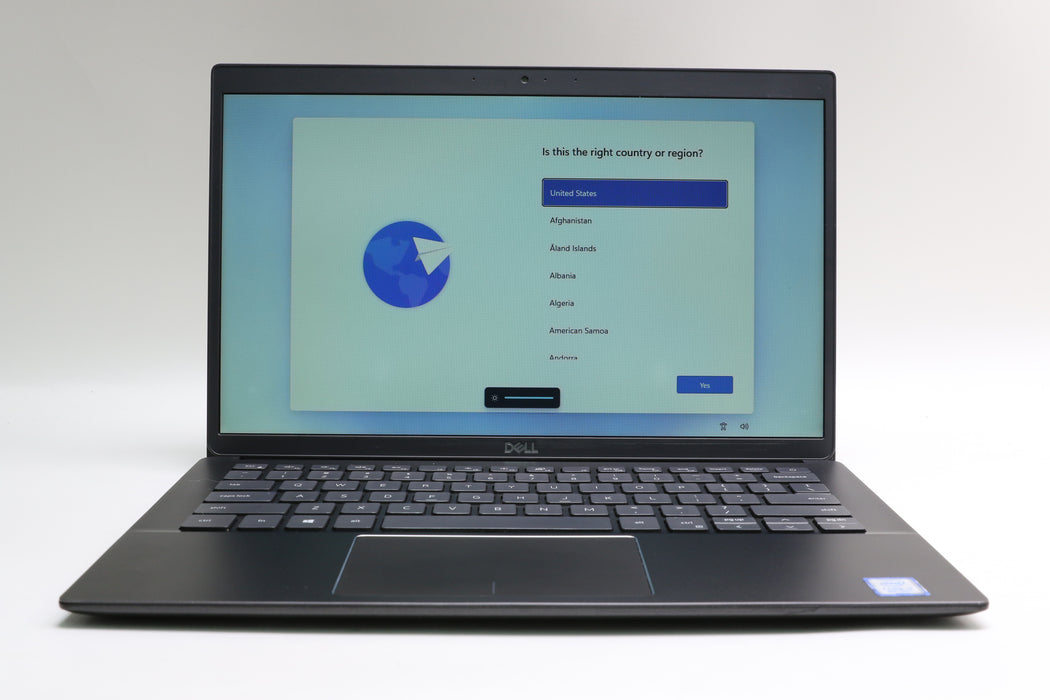 13" Dell Latitude 3301, i3-8145U, 4GB, 128GB SSD