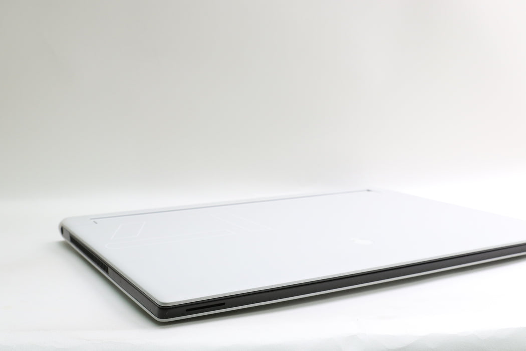 17.3" Alienware X17 R2, i9-12900H, 64GB, 1TB SSD, RTX 3070 Ti