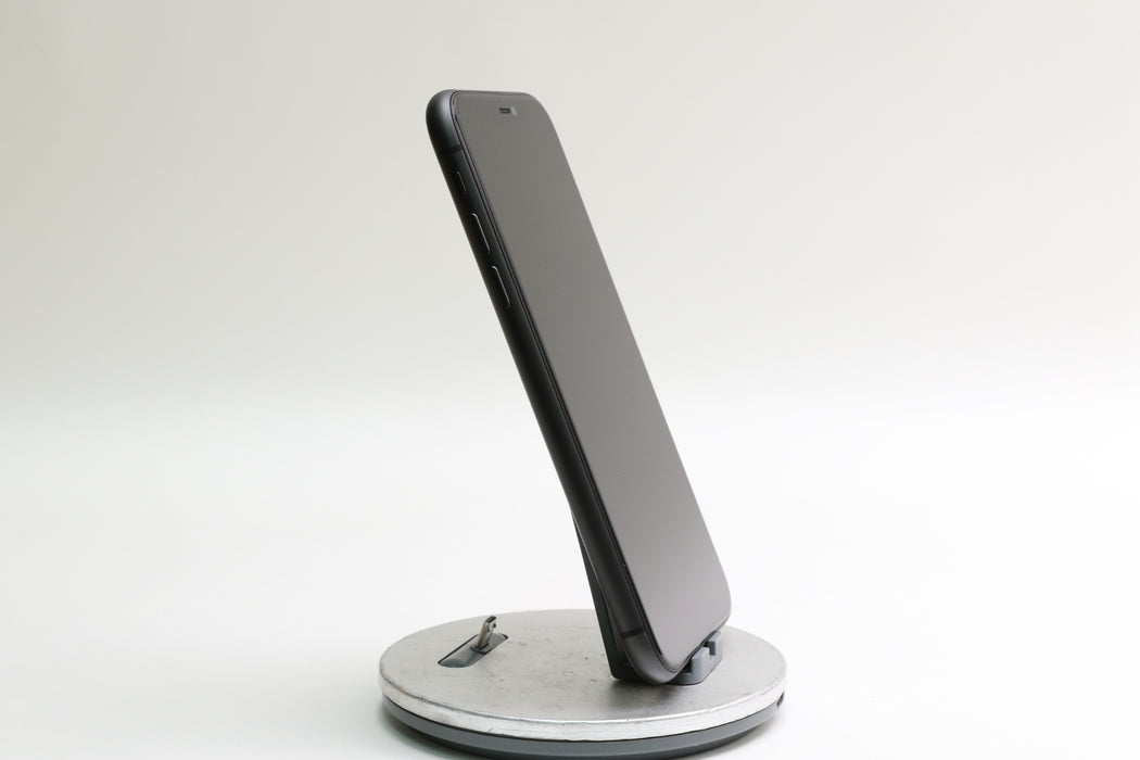 iPhone 11, 64GB, Unlocked, Black, MH8D3LL/A, 100% Battery!