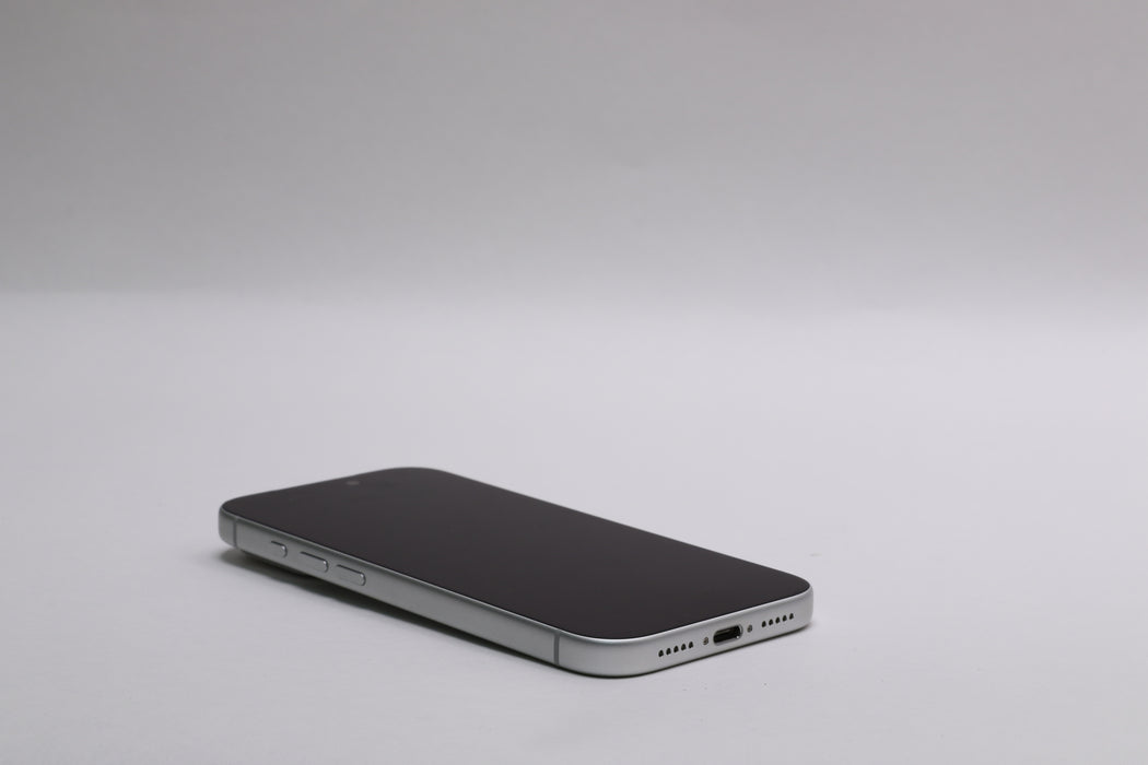 Apple iPhone 17 Pro, 256GB, Unlocked, Silver, MG7K4LL/A