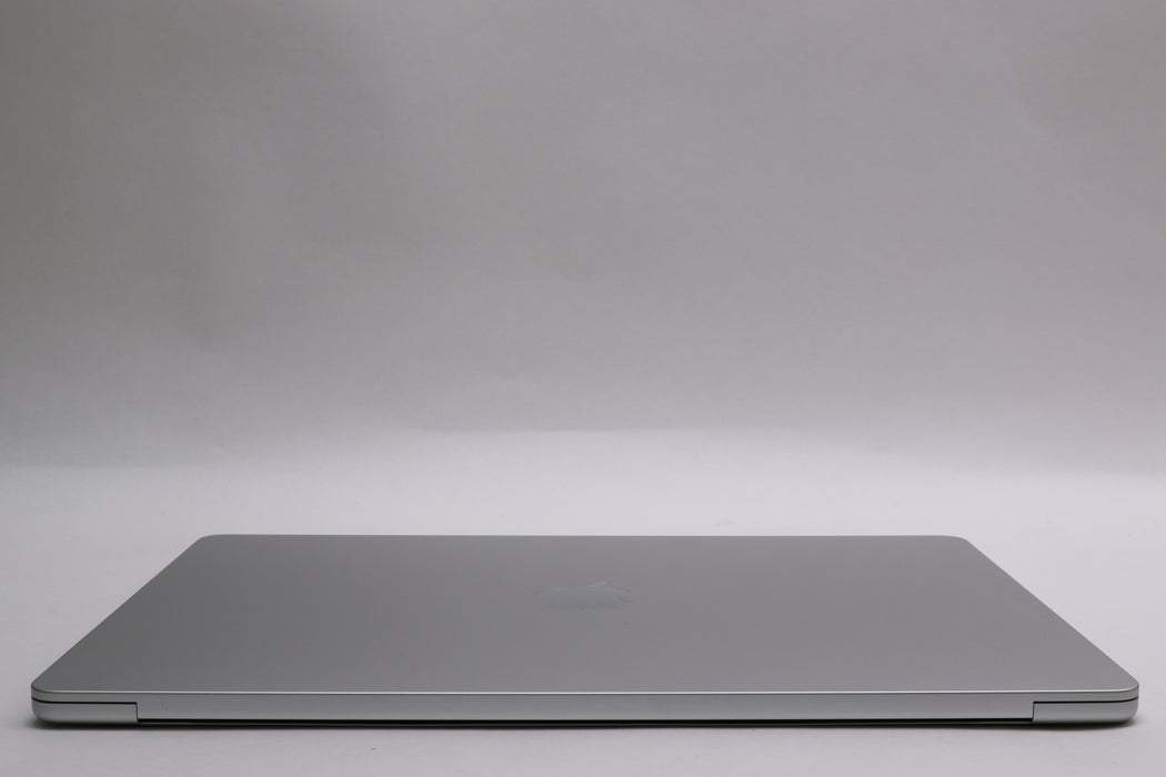 15" 2026, MacBook Air, MDVC4LL/A, Apple M5, 24GB, 1TB SSD, 10C — photo 8 of 13
