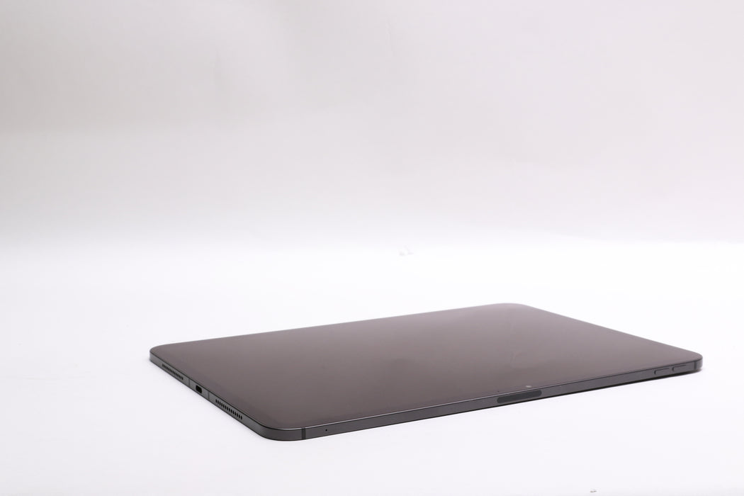 11" Apple iPad Pro M5, 256GB, Unlocked, Space Black, ME2N4LL/A, w/ Apple Pencil Pro and Magic KB!