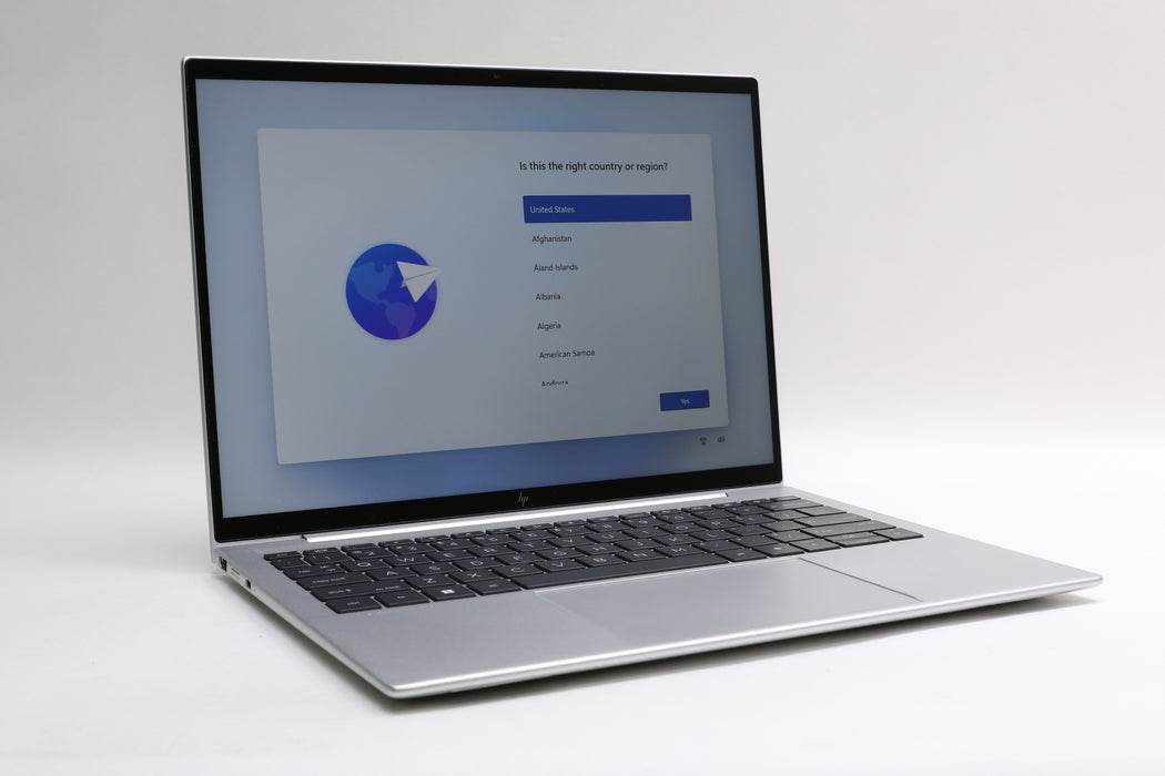 13" HP Dragonfly G4 Notebook, i7-1365U, 32GB, 1TB SSD Touchscreen