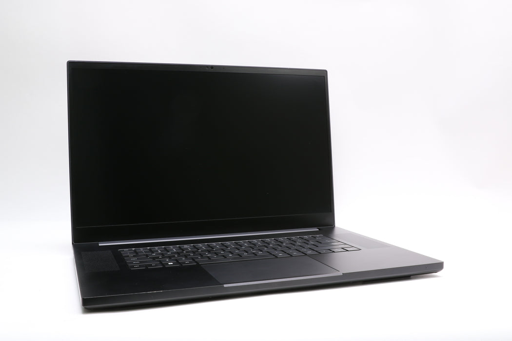 17.3" Razer Blade 17 (2022) - RZ09-0423, i7-12800H, 64GB, 1TB SSD, RTX 3070 Ti — photo 2 of 13