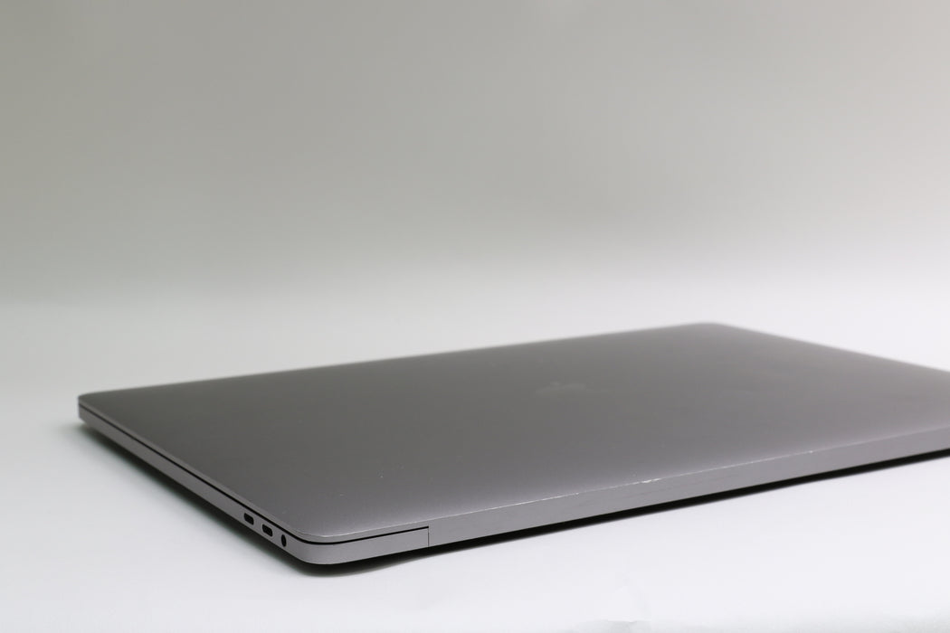 16" 2019, MacBook Pro, MVVK2LL/A, i9-9880H, 16GB, 1TB SSD, Radeon Pro 5500M