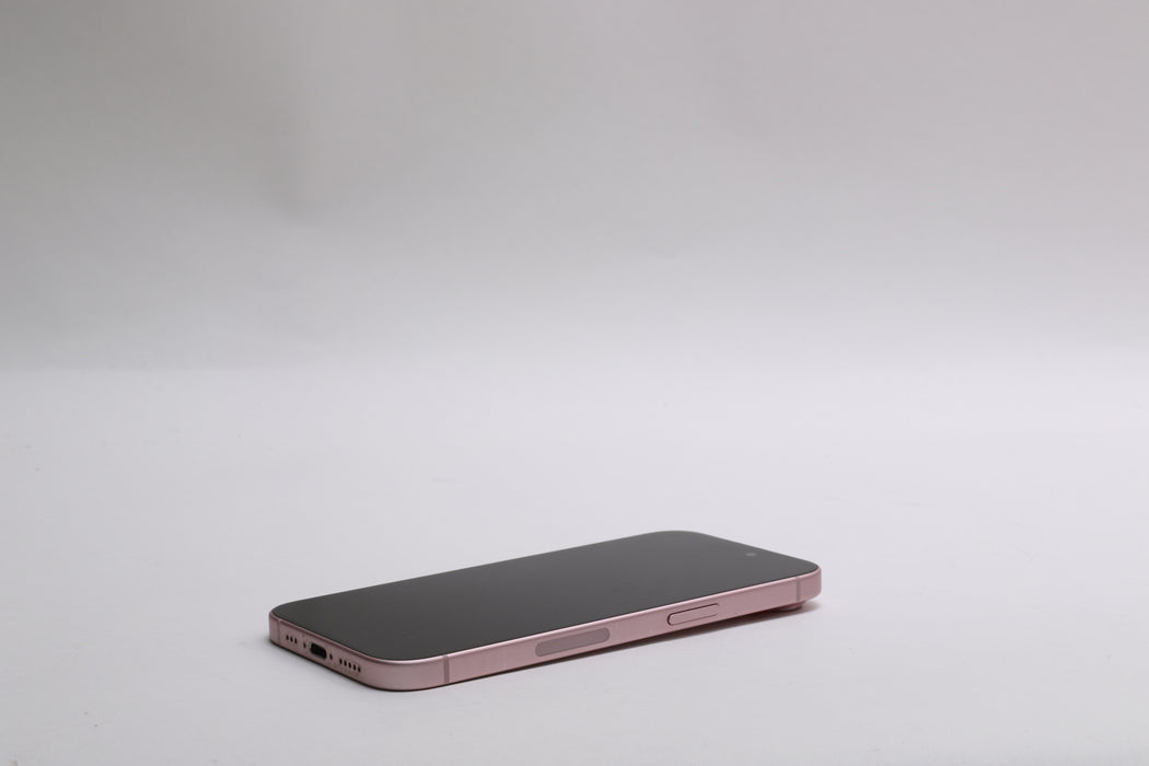 Apple iPhone 15, 256GB, Unlocked, Pink, MTM53LL/A — photo 10 of 13