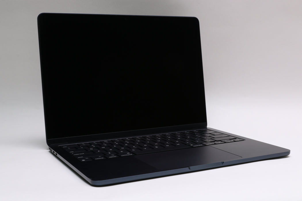 13" 2024, MacBook Air, BTO, Apple M3, 24GB, 2TB SSD, 10C — photo 2 of 13