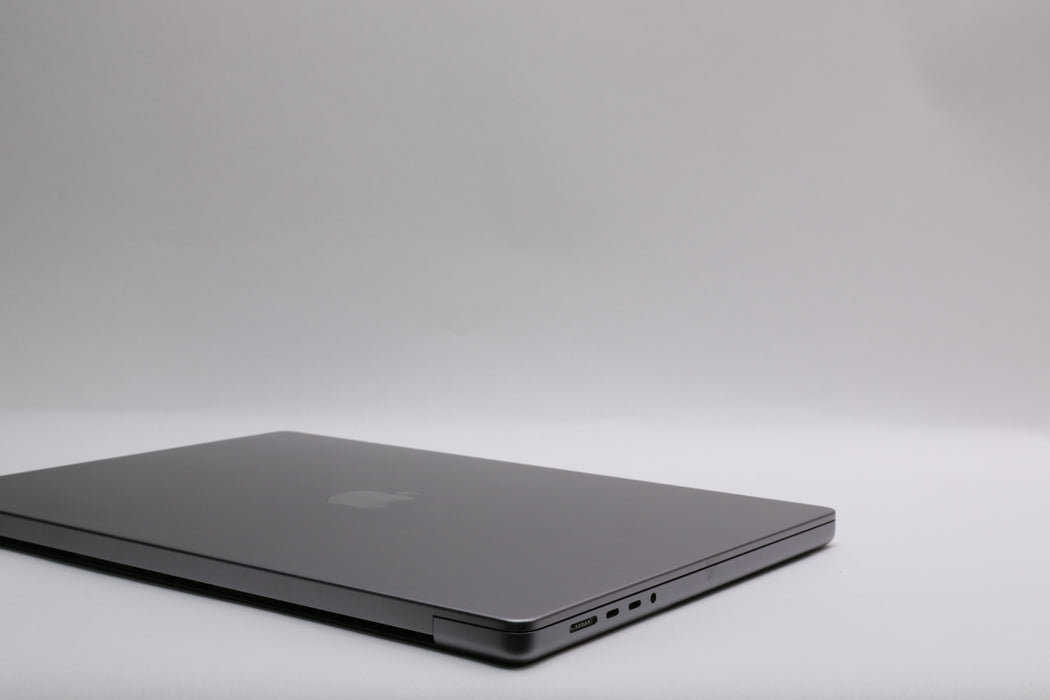 16" 2023, MacBook Pro, BTO, Apple M2 Max, 96GB, 1TB SSD, 38C