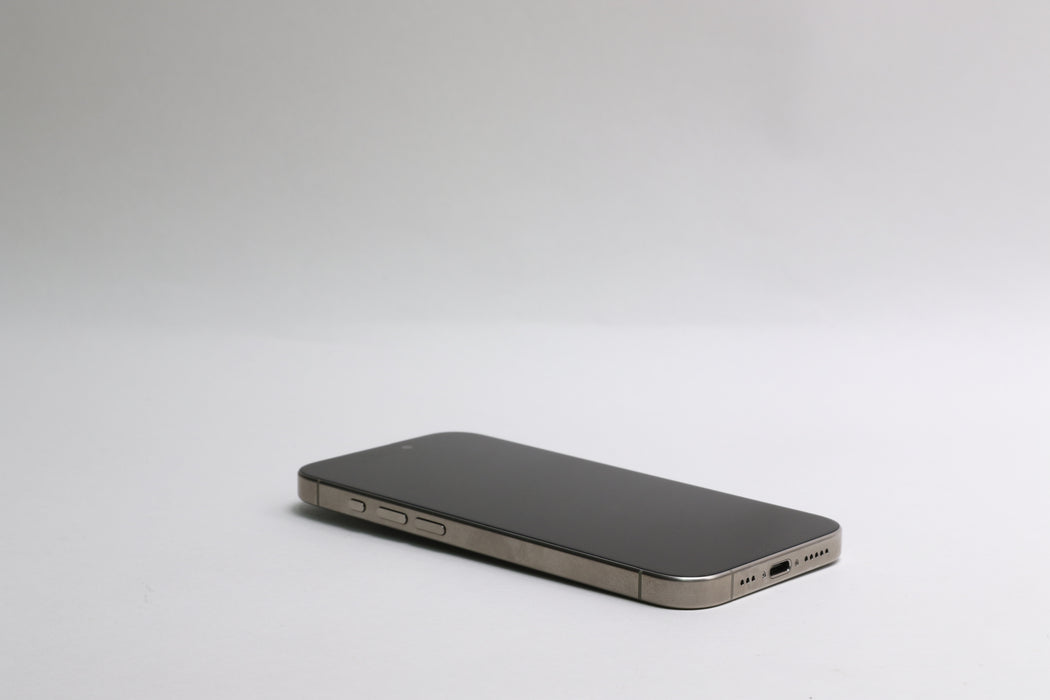 Apple iPhone 15 Pro, 1TB, Unlocked, Natural Titanium, MTU53LL/A — photo 8 of 12