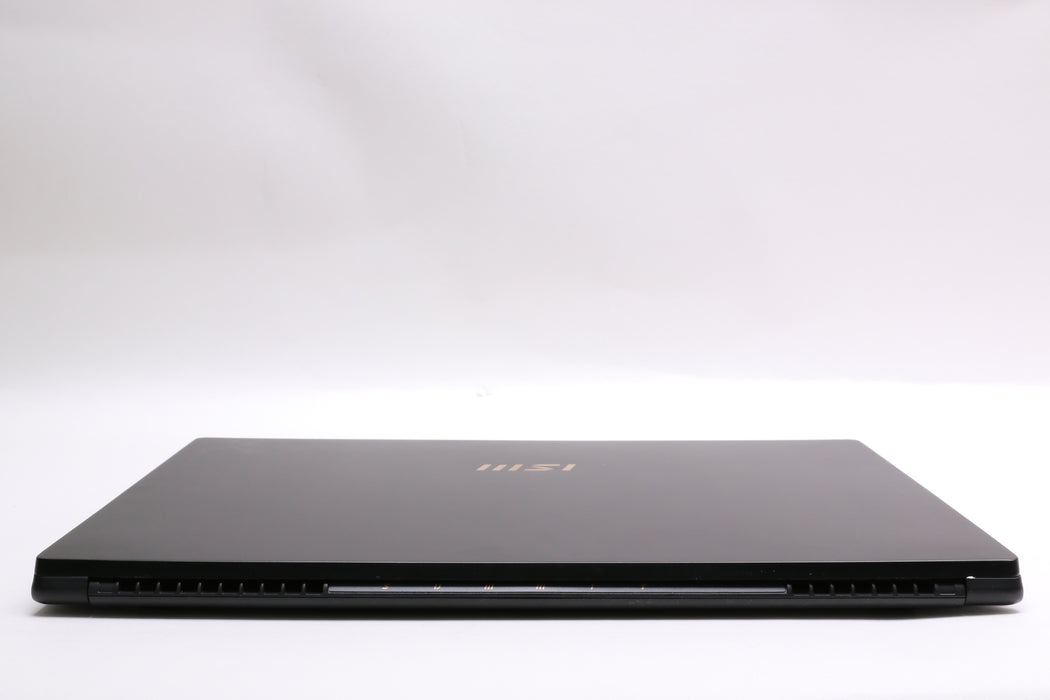 15" MSI Summit E15 A11scst, i7-1185G7, 32GB, 1TB SSD, GTX 1650 Ti with Max-Q