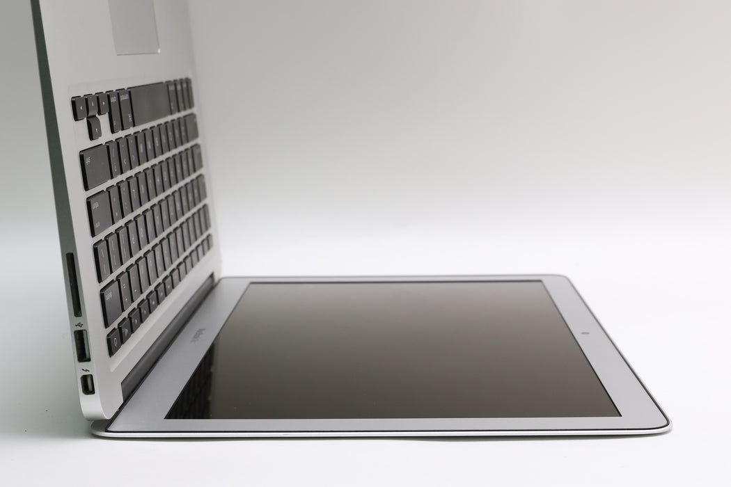 13" Mid 2013, MacBook Air, MD760LL/A, i5-4250U 1.30GHz, 4GB, 128GB SSD