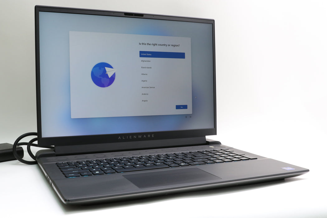 18" Alienware, M18 R2, i9-14900HX, 32GB, 1TB SSD, RTX 4080