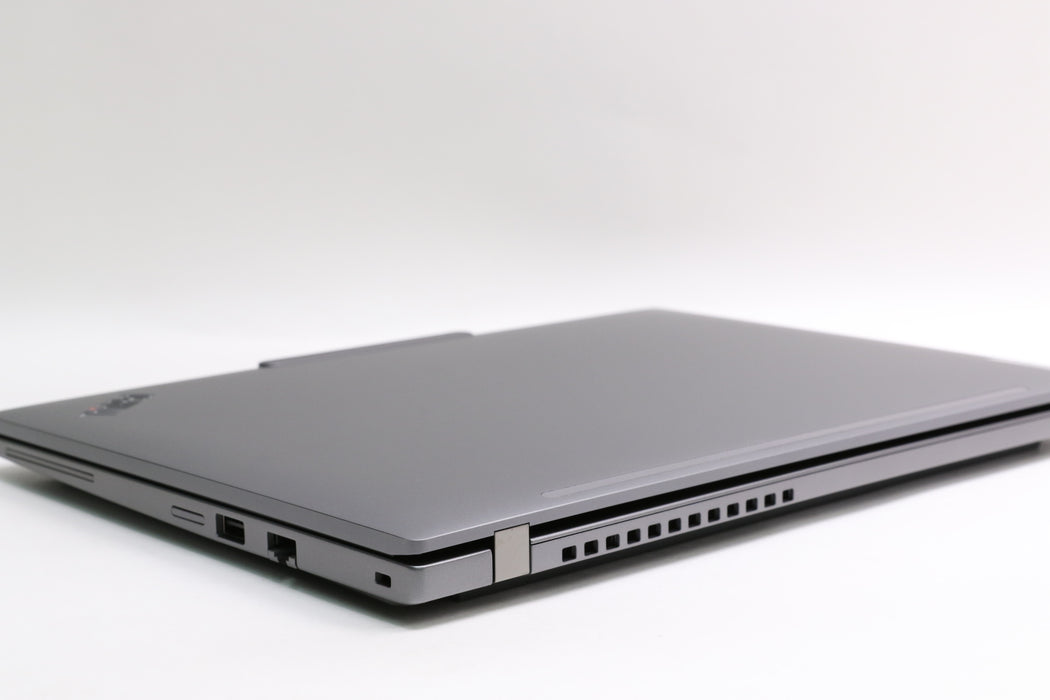 14" Lenovo Thinkpad T14 Gen 6, Ultra 7 255U, 16GB, 512GB, 100% Battery