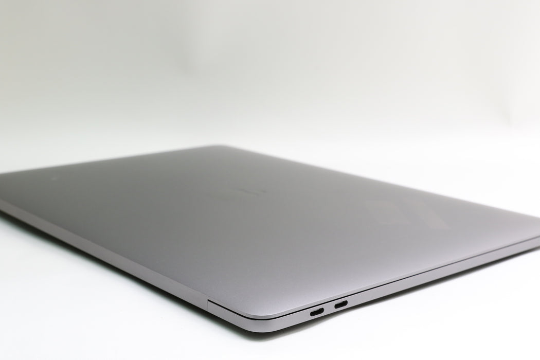 15" 2017, MacBook Pro, BTO, i7-7820HQ, 16GB, 1TB SSD