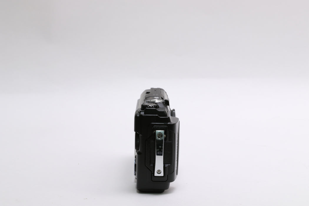 OM SYSTEM TG-7 Tough Underwater 12.0MP Compact Camera — photo 2 of 9