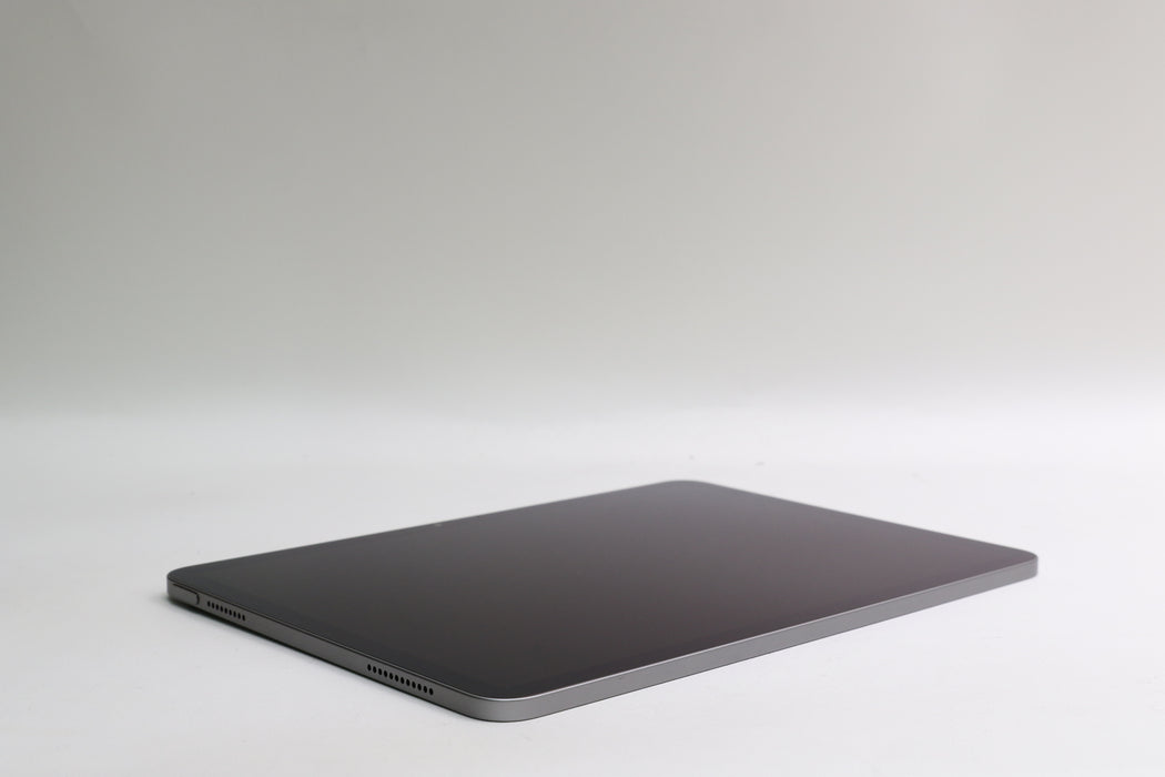 iPad Air 11" M3, 128GB, Wi-Fi Only, Space Gray, MC9W4LL/A w/ Apple Pencil Pro!