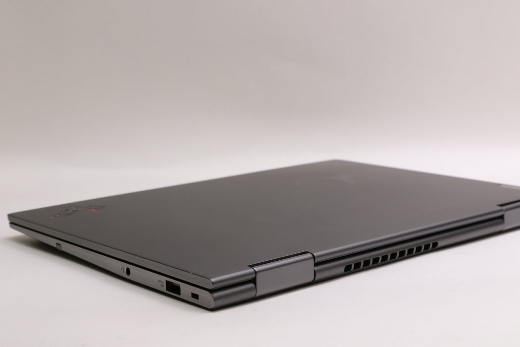 14" Lenovo Thinkpad X1 Yoga Gen 7, i7-1270P, 32GB, 512GB, Touch