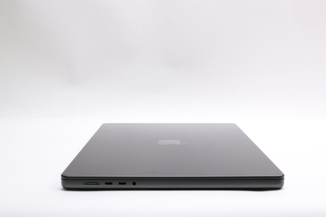 16" 2024, MacBook Pro, MX303LL/A, Apple M4 Max, 36GB, 1TB, 32C, AC+, 100% Batt! — photo 10 of 13