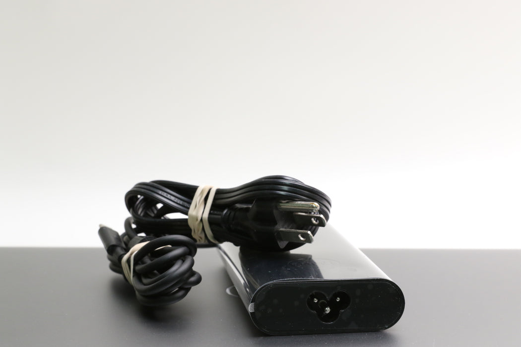 15" 4K UHD! Dell Precision 5540, i7-9850H, 64GB, 512GB, Quadro T2000, 100% Batt!