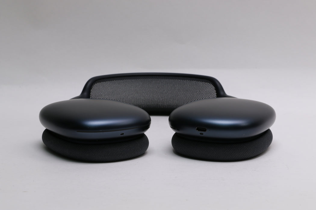 Apple AirPods Max (USB-C), Midnight, MWW43AM/A w/ Smart Case! — photo 7 of 11