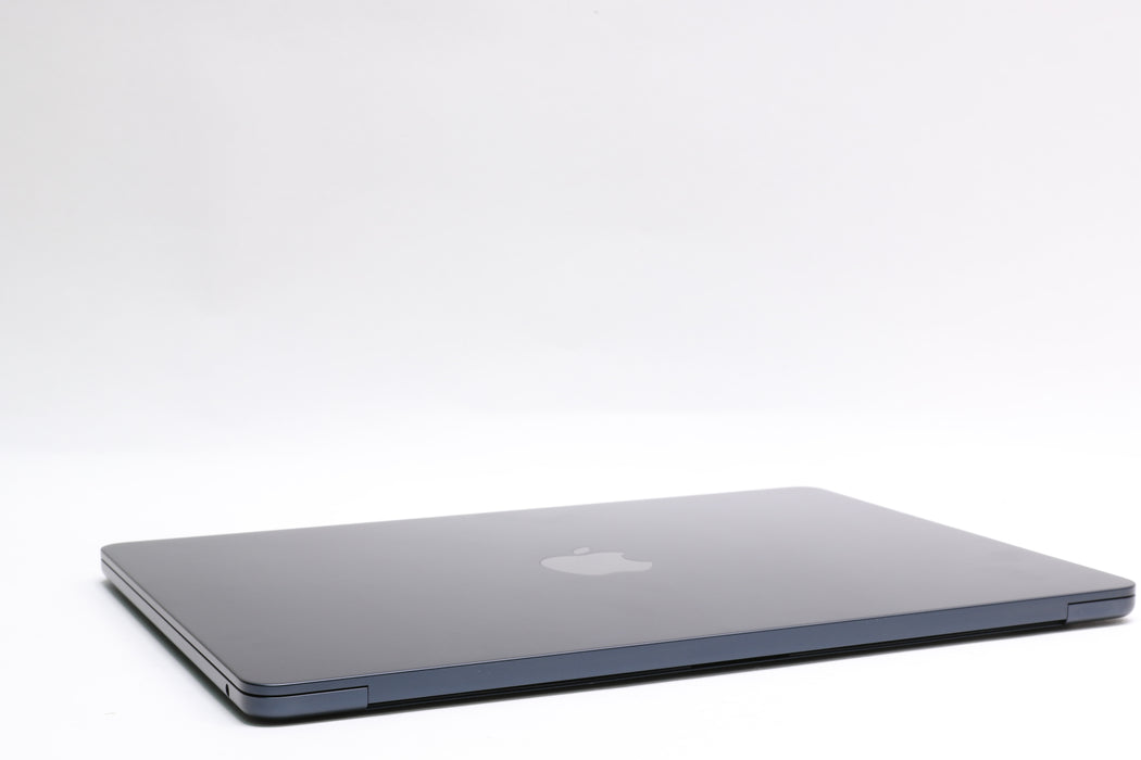 13" 2022, MacBook Air, MC7X4LL/A, Apple M2, 16GB, 256GB SSD, 8C, Only 8 Cycles! — photo 7 of 13
