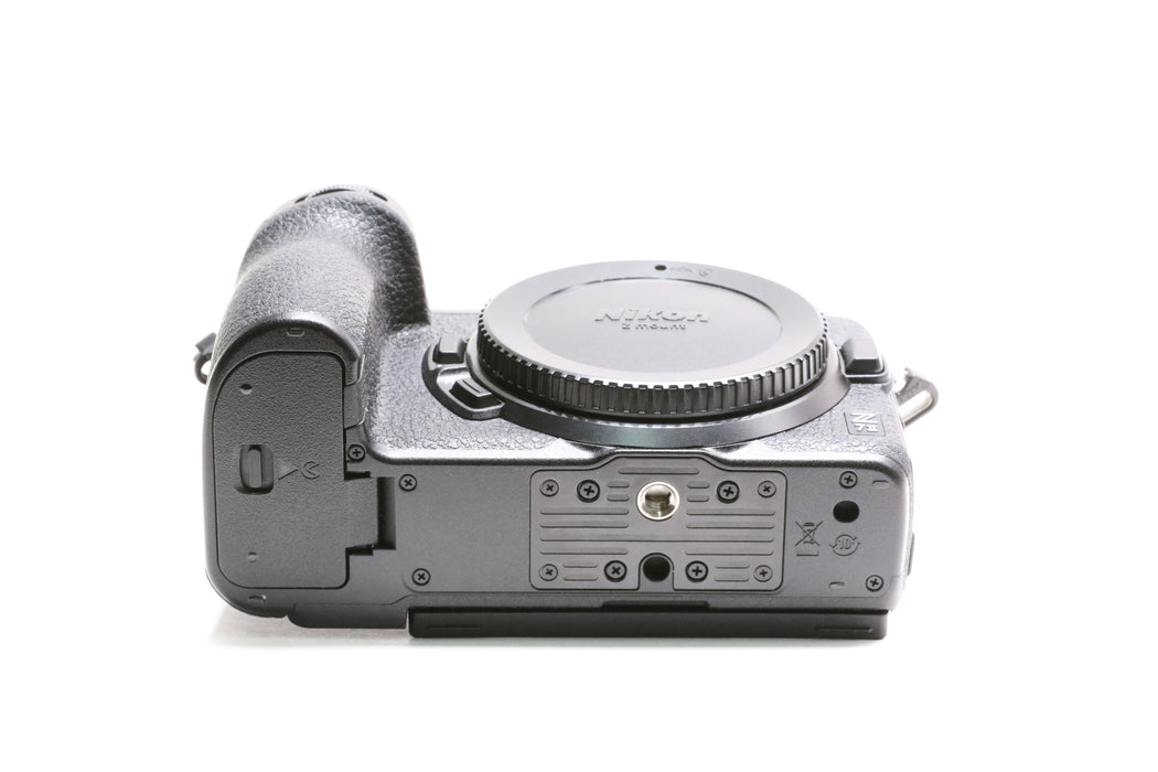 Nikon Z7 II 45.7MP Mirrorless Camera, Low Shutter Count of 17K!