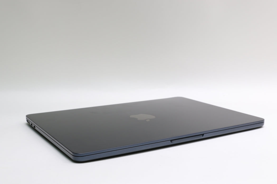 100% Battery! 13" 2022, Macbook Air, MC7X4LL/A, Apple M2, 16GB, 256GB SSD, 8C