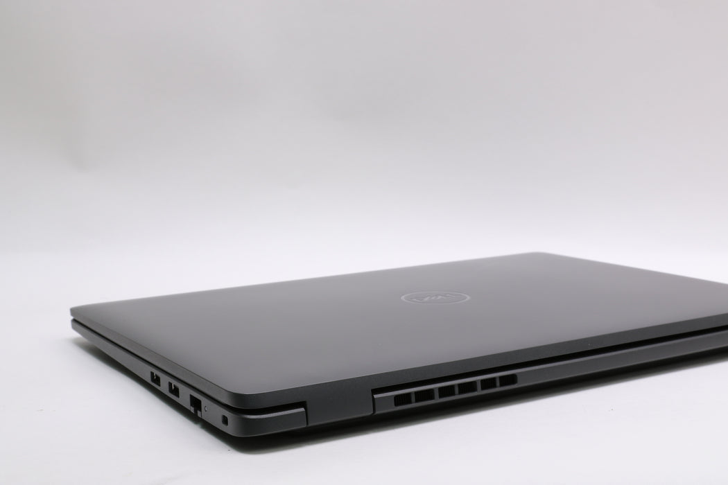 15" Dell Latitude 3540, i5-1335U, 16GB, 256GB SSD — photo 7 of 13